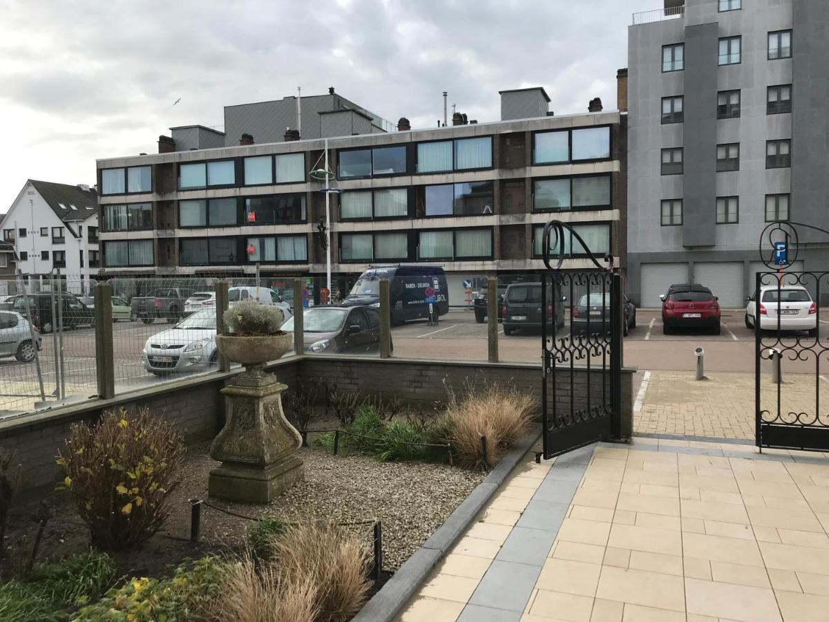 Residentie Palace Zeebrugge Buitenkant foto